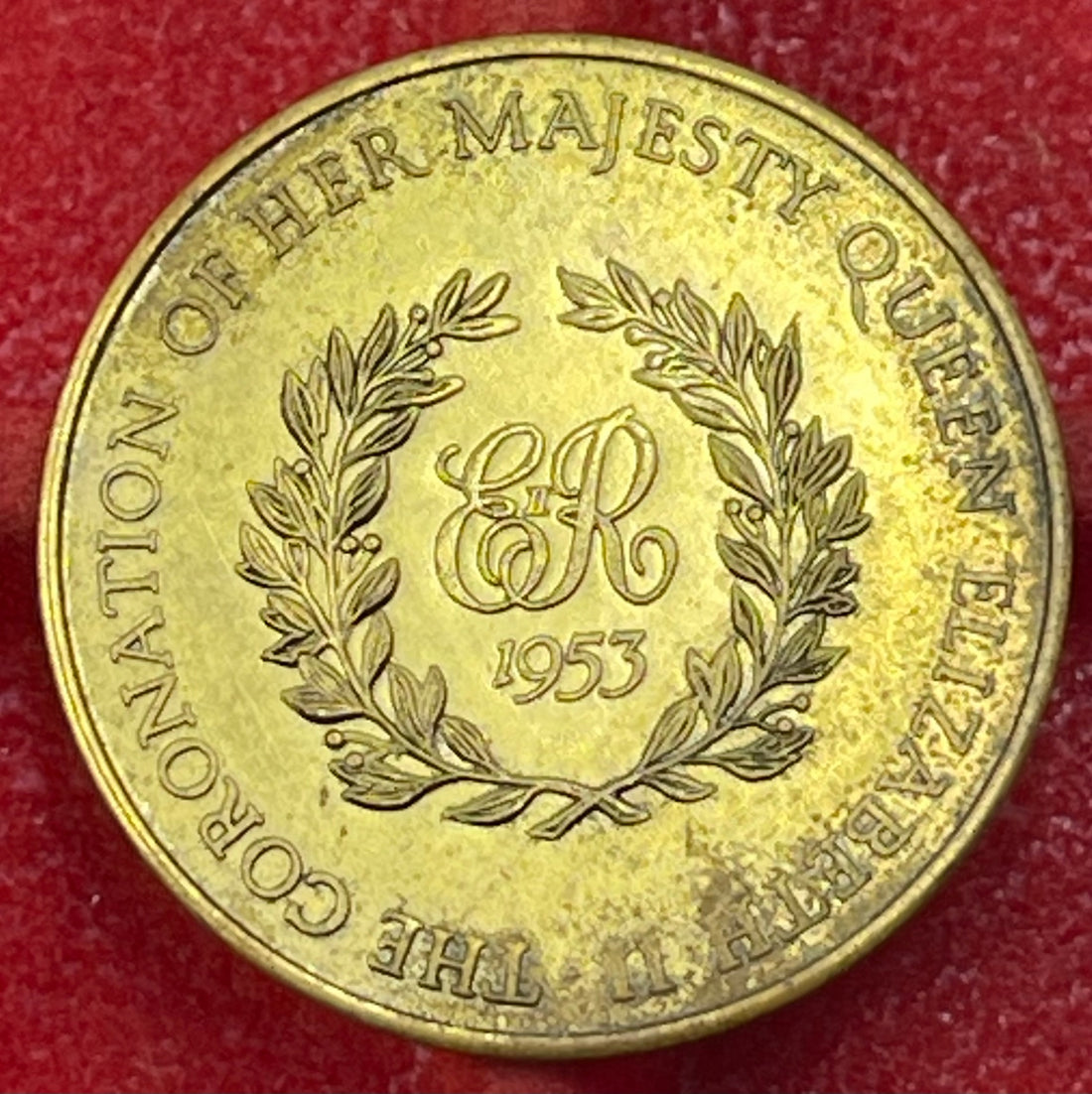 United Kingdom 1953 Coronation of Queen Elizabeth II souvenir 1953 Coronation of Queen Elizabeth II souvenir medal — exact BHM number undetermined Brass (likely) Circulated Medal Item Shown — back