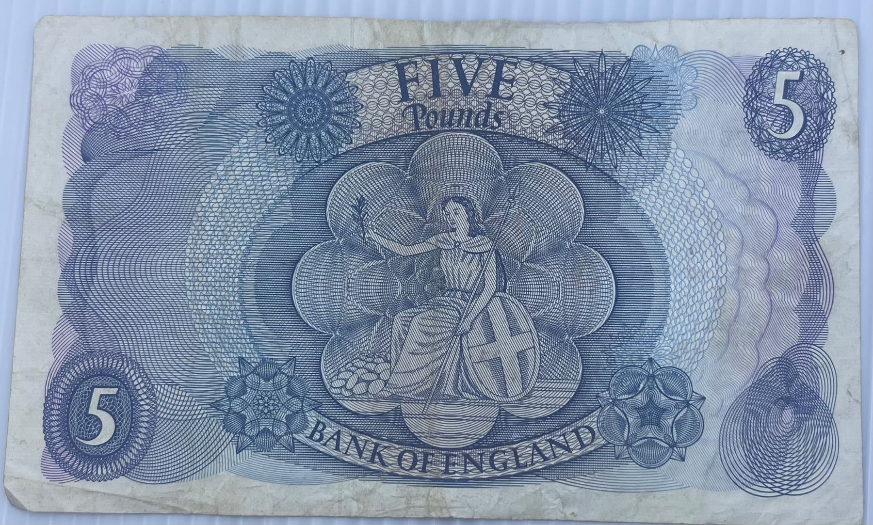 England 1963 5 Pounds P-375 Circulated World Banknote — back
