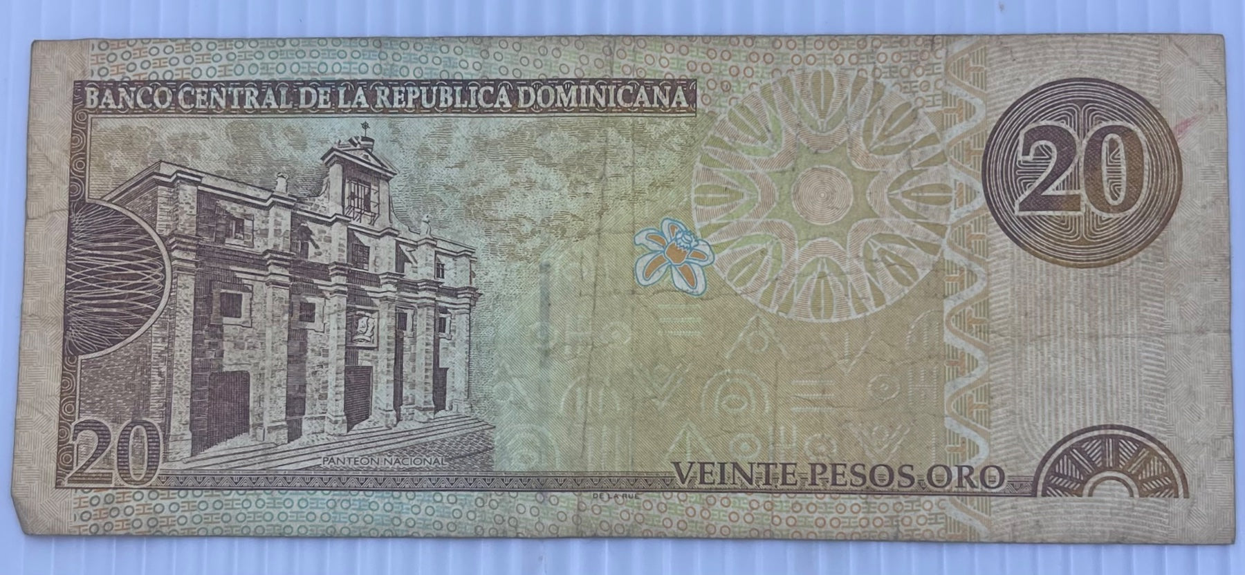 Dominican Republic 2003 20 Pesos Oro P-169 Circulated World Banknote Note Shown — back
