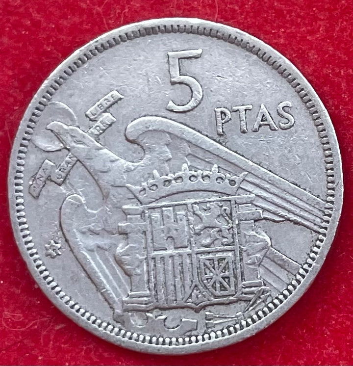 Spain 1957 on obverse; actual year is the star date on reverse (unreadable) 5 Pesetas Peseta (PTAS) KM-786 Circulated World Coin Item Shown — back