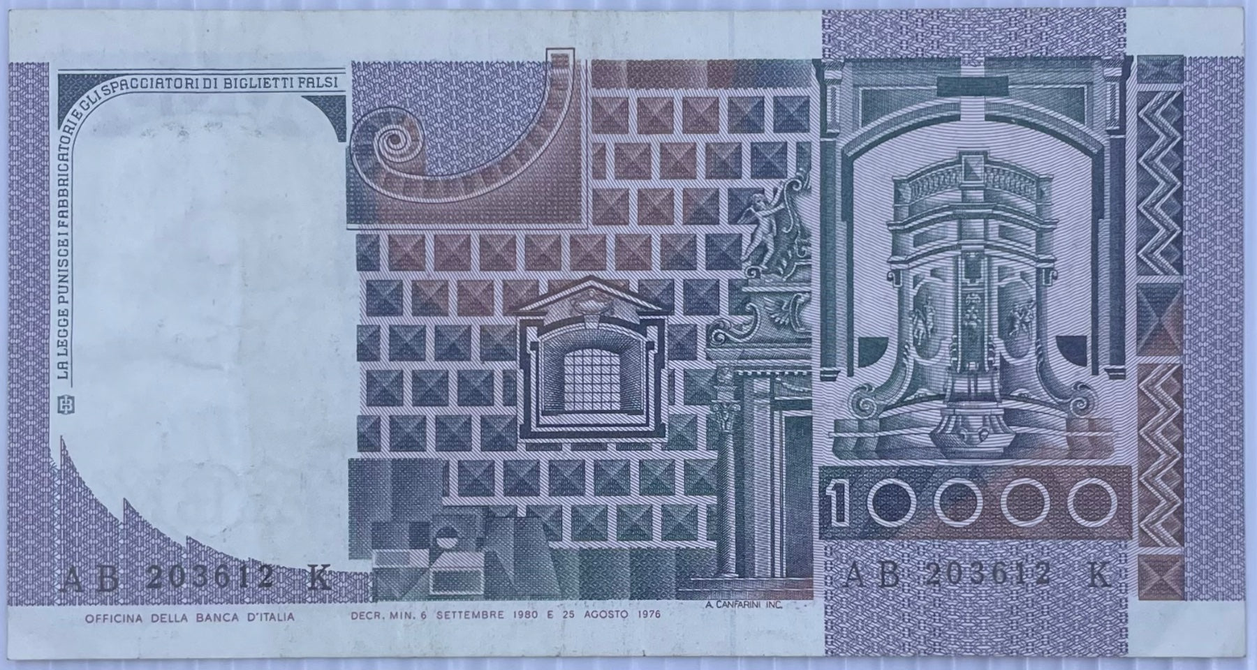 Italy 1976 10,000 Lire Circulated World Banknote Note Shown — back