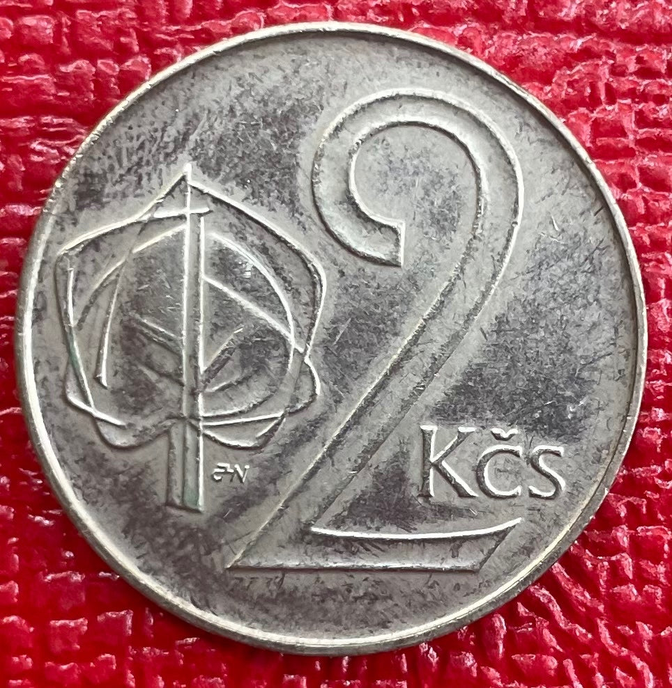 Czechoslovakia 1991 2 Koruny Circulated World Coin Item Shown — back