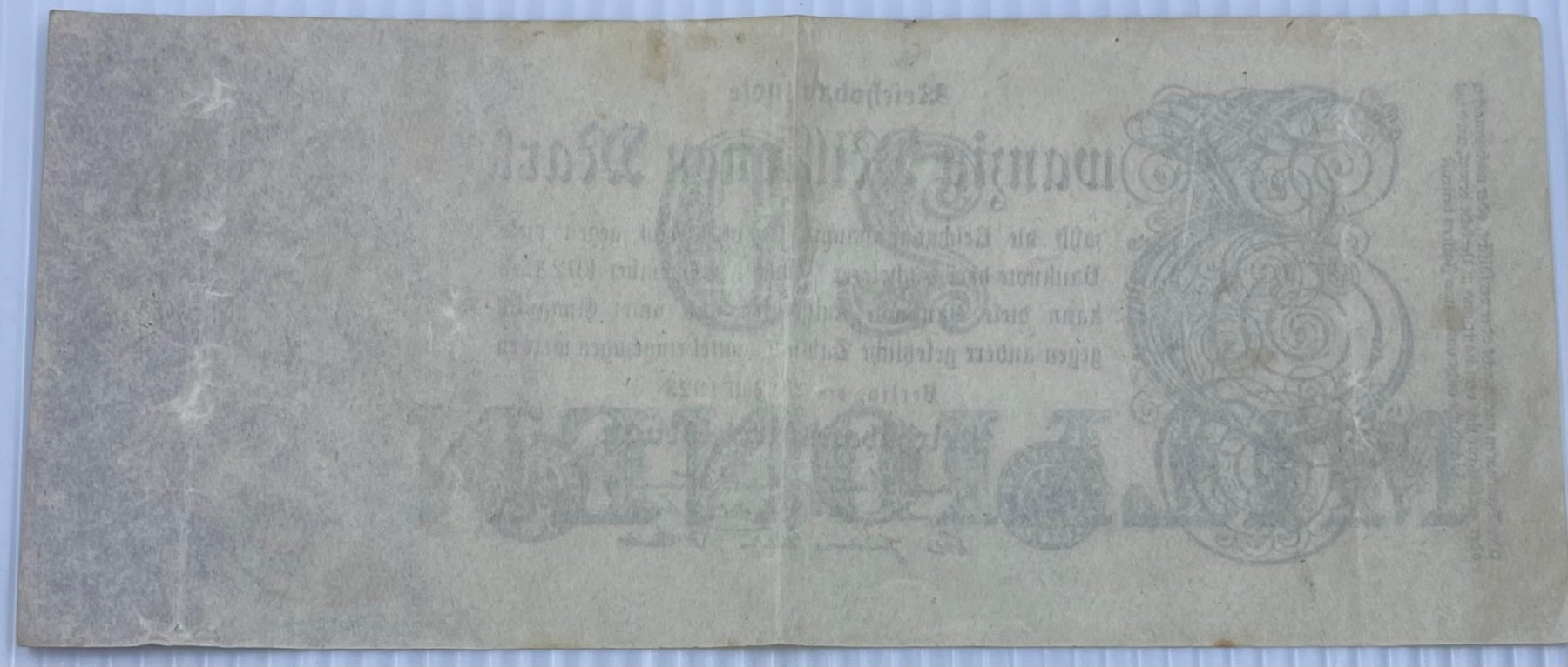 Germany 1923 20 Millionen Mark P-97B Circulated World Banknote — back